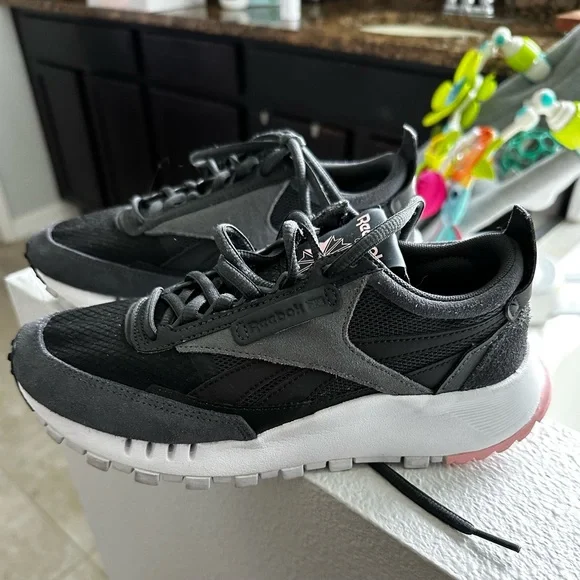 Reebok Classic Ac Valhalla Reebok Pullover Reebok Classics